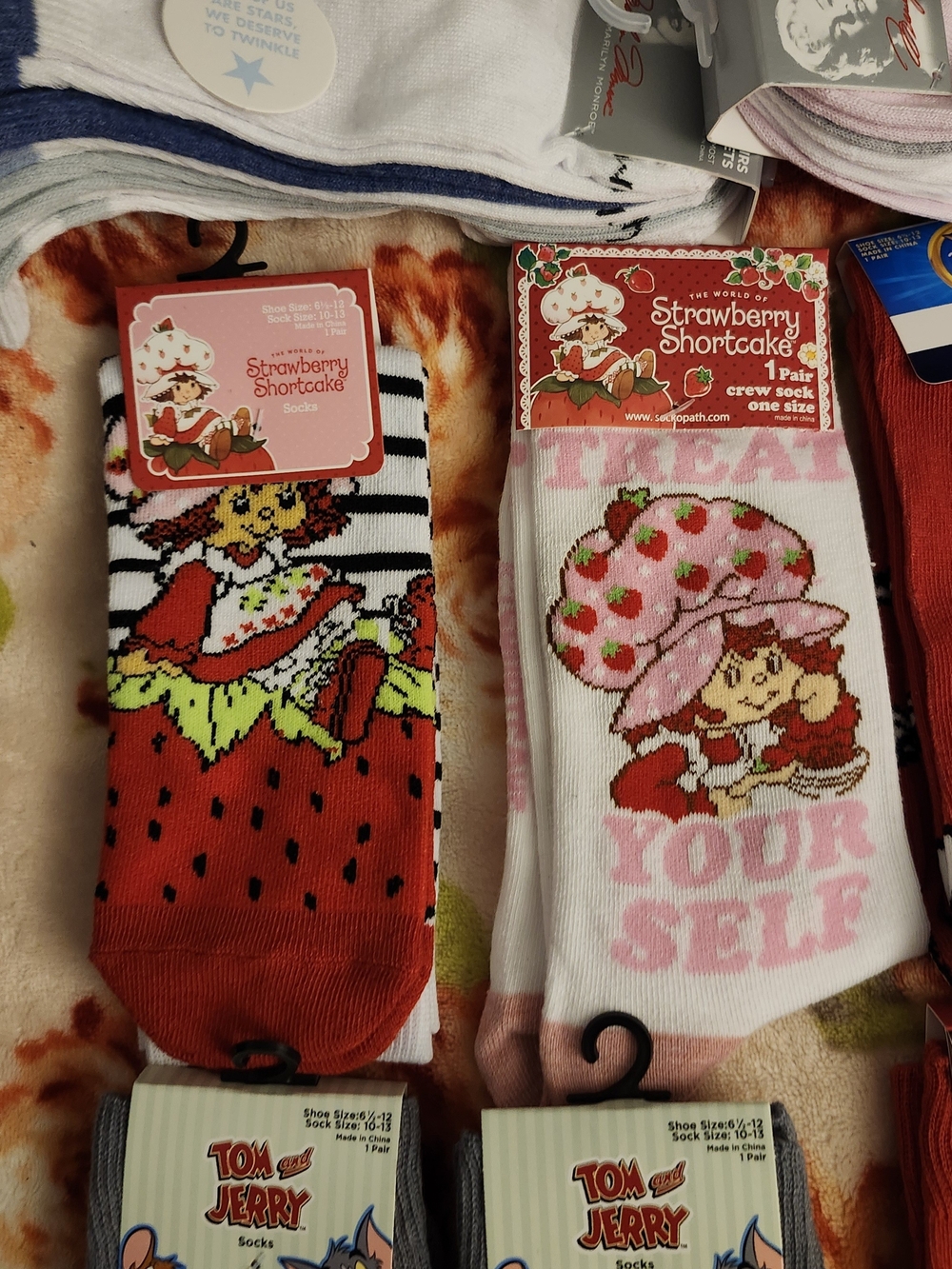Assorted Character Crew Socks Pack - Multicolor - Picture 5 of 10